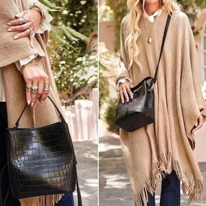 NEW! Curateur Aota Elena (All of the Above by Rachel Zoe) bucket bag black croc